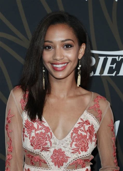 how tall is samantha logan|Samantha Logan Height & Weight